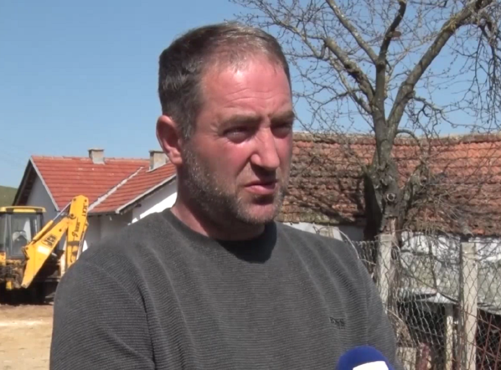 Zdravković: Otac i ja smo doživeli pravu torturu, kosovski policajac mi udarao šamare