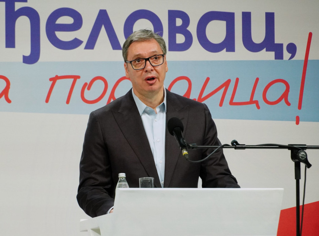 Vučić: Biću zadovoljan samo ako SNS u svih deset opština pobedi 10 prema nula