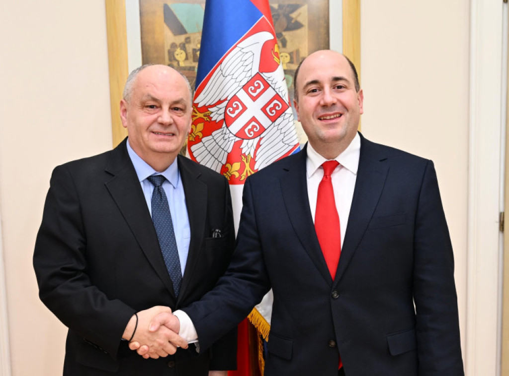 Dušan Kozarev sa ambasadorom Albanije o bilateralnoj i ekonomskoj saradnji