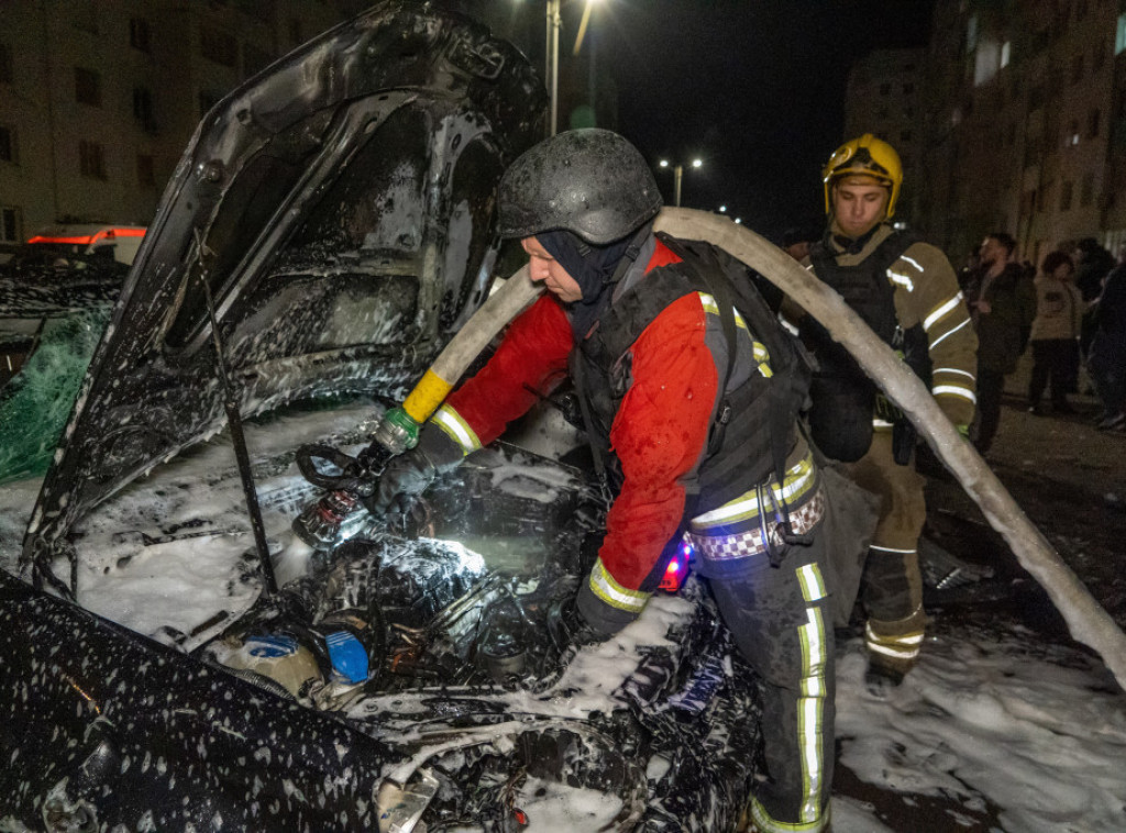 Tri poginule osobe u masovnom raketnom i dronskom napadu na Kijevsku oblast