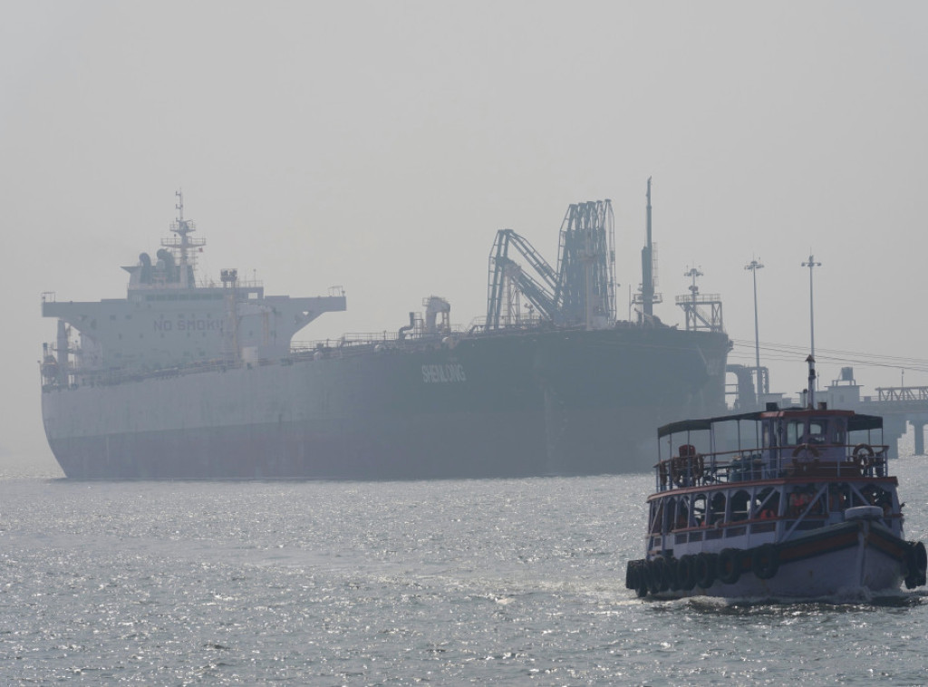 Iran dozvolio pojedinim indijskim brodovima prolaz kroz Ormuski moreuz