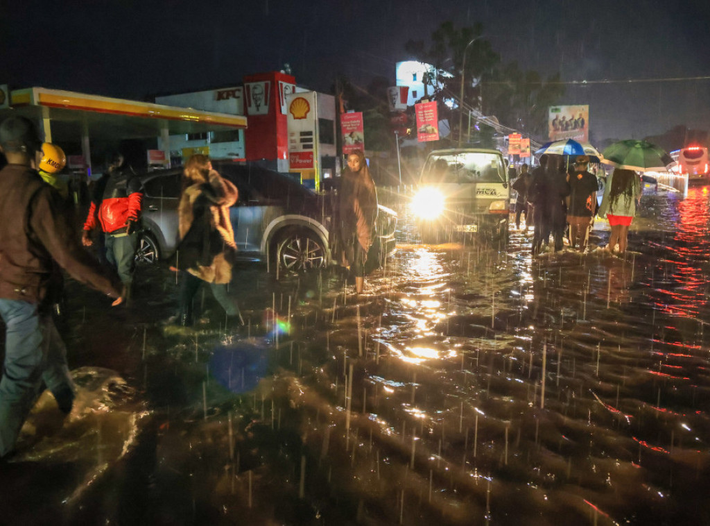 Najmanje 66 osoba poginulo u poplavama u Keniji