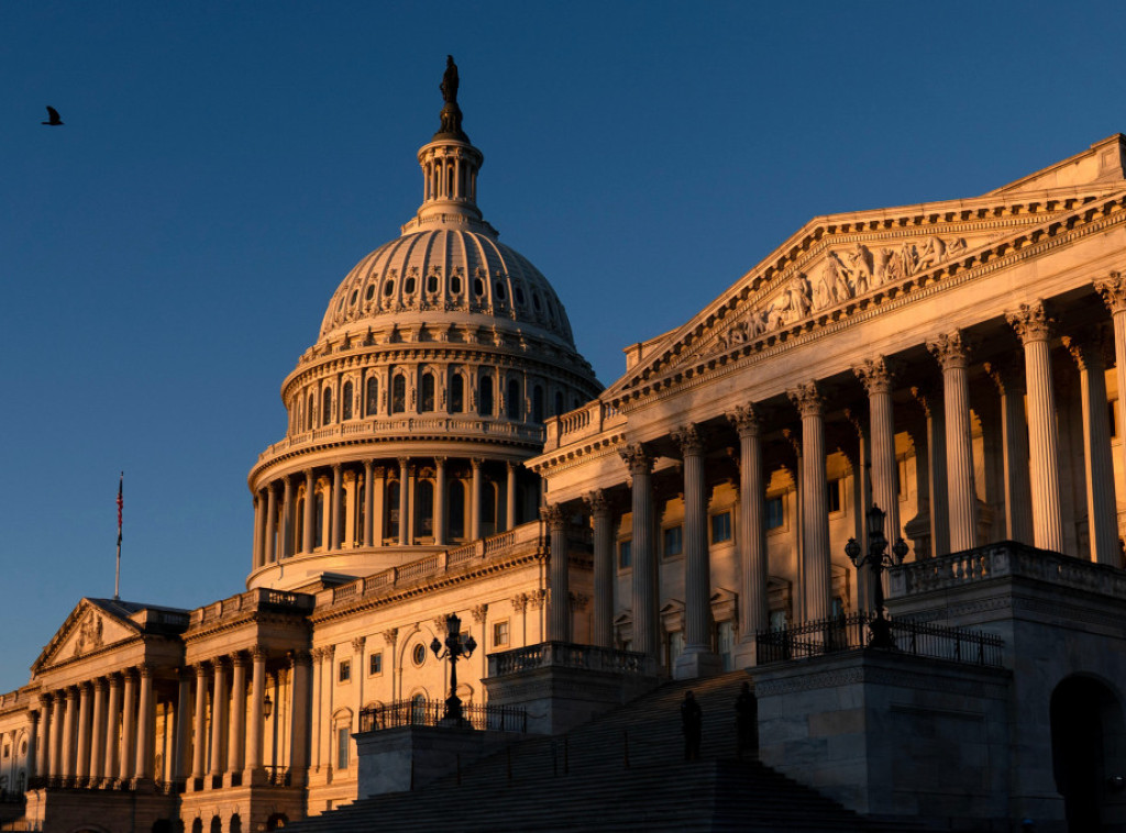 Američki Kongres traži svedočenje čuvarke koja je bila u smeni kad je Epstin umro