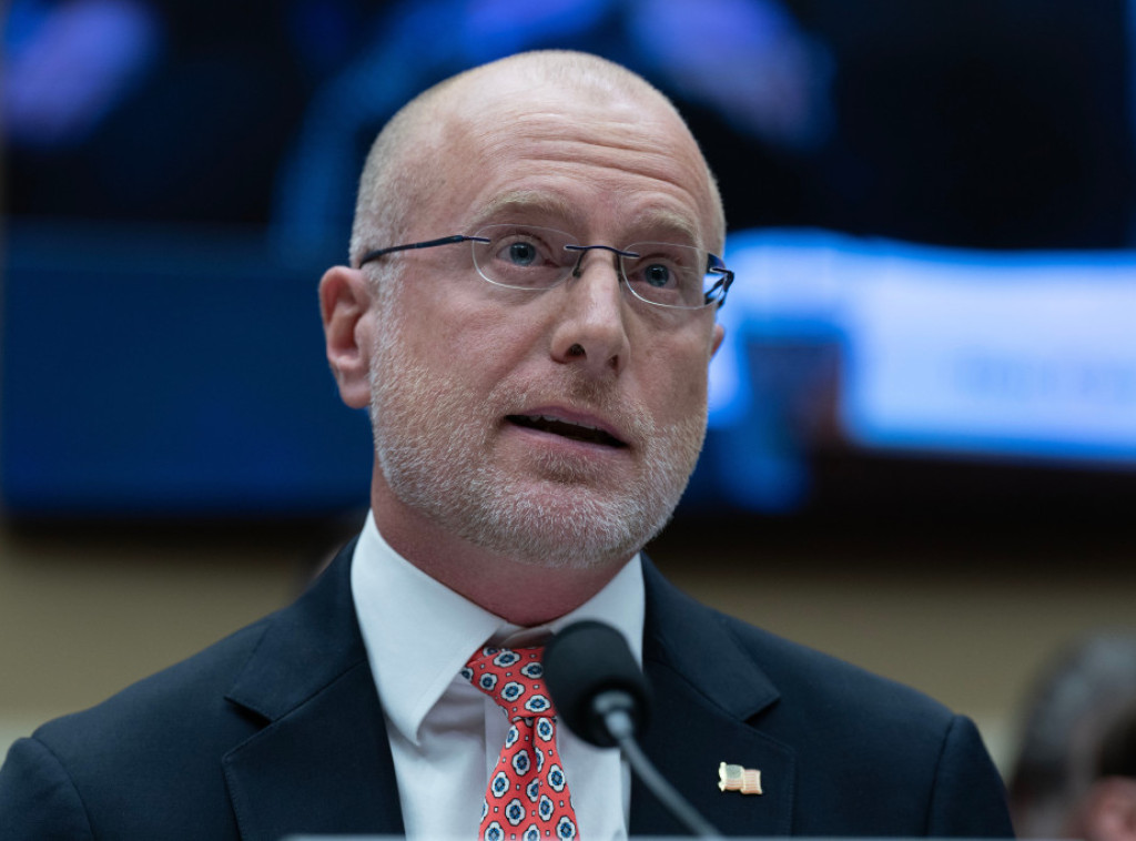 Predsednik američkog FCC zapretio oduzimanjem dozvola medijima zbog izveštavanja o ratu u Iranu