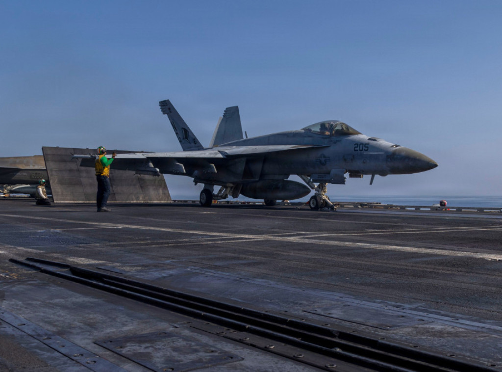 SAD optužile Iran da širi lažne tvrdnje o nosaču aviona Abraham Linkoln