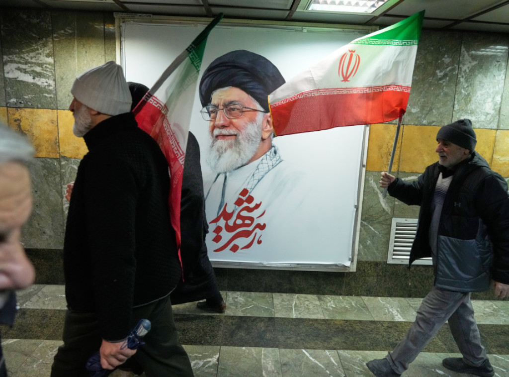 CBS: Ali Hamnei sumnjao da je Modžtaba dorastao vođstvu Irana, "nije naročito bistar"