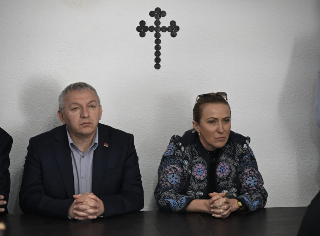 Ministarka Paunović u selu Žbevac: Najveći problem vodosnabdevanje, unapredićemo infrastrukturu