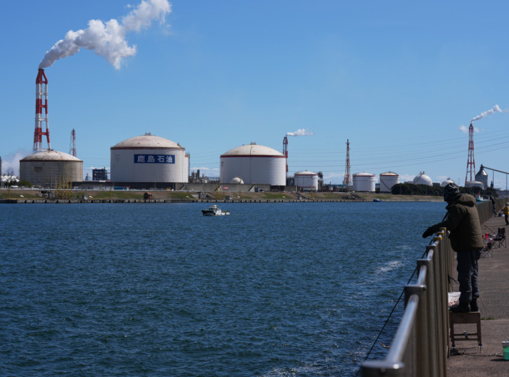 Prevrnula se dva čamca sa učenicima u Japanu, dve osobe poginule