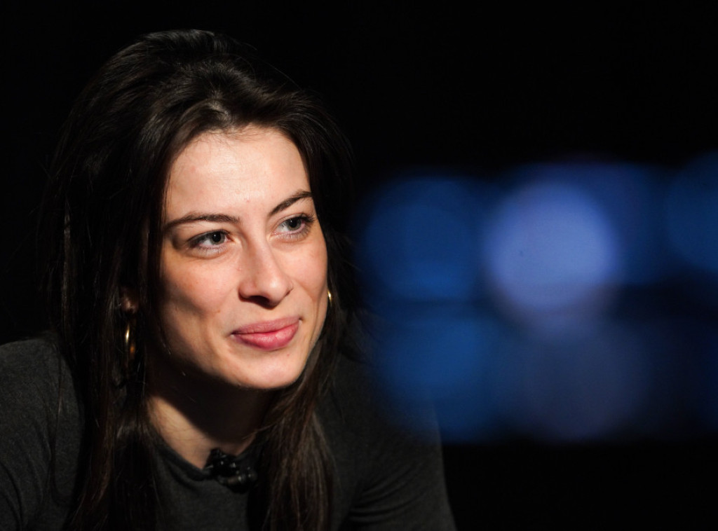Iva Milanović: Ljudi reaguju emotivno na predstavu "Bez buke od dva do šest"