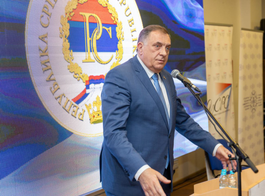 Dodik: BiH ima šansu samo ukoliko se vrati na izvorni Dejton