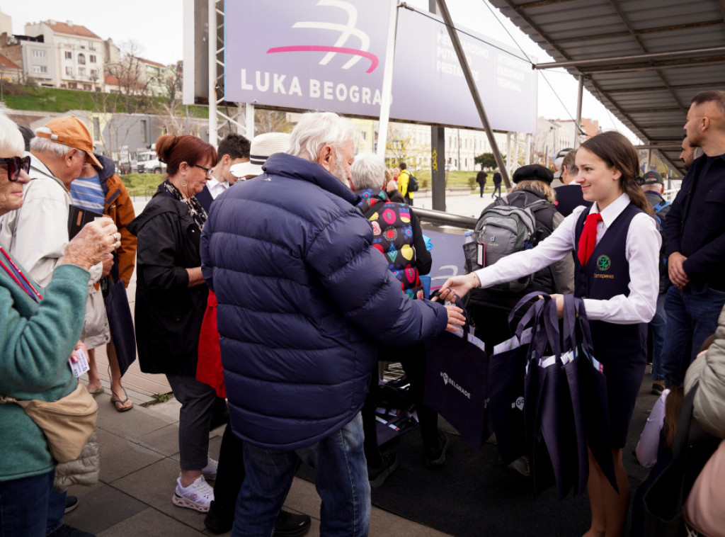 Otvorena nautička sezona u Beogradu, uplovio prvi kruzer sa turistima iz Australije