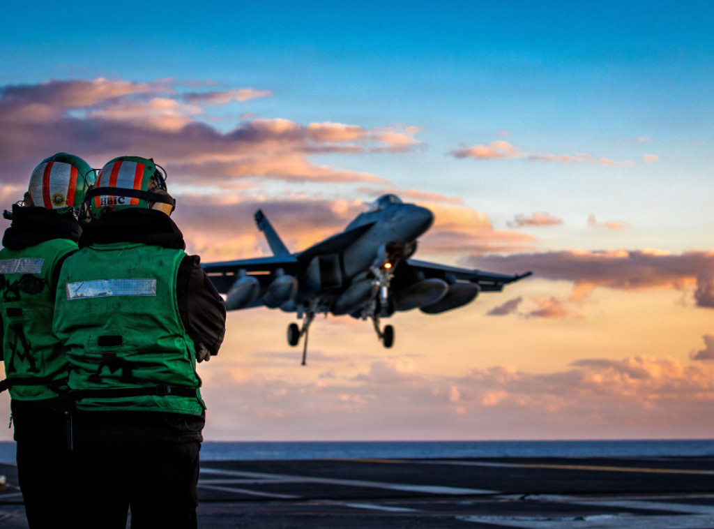 Katimerini: Nosač aviona "Džerald R. Ford" vraća se na Krit sledeće nedelje