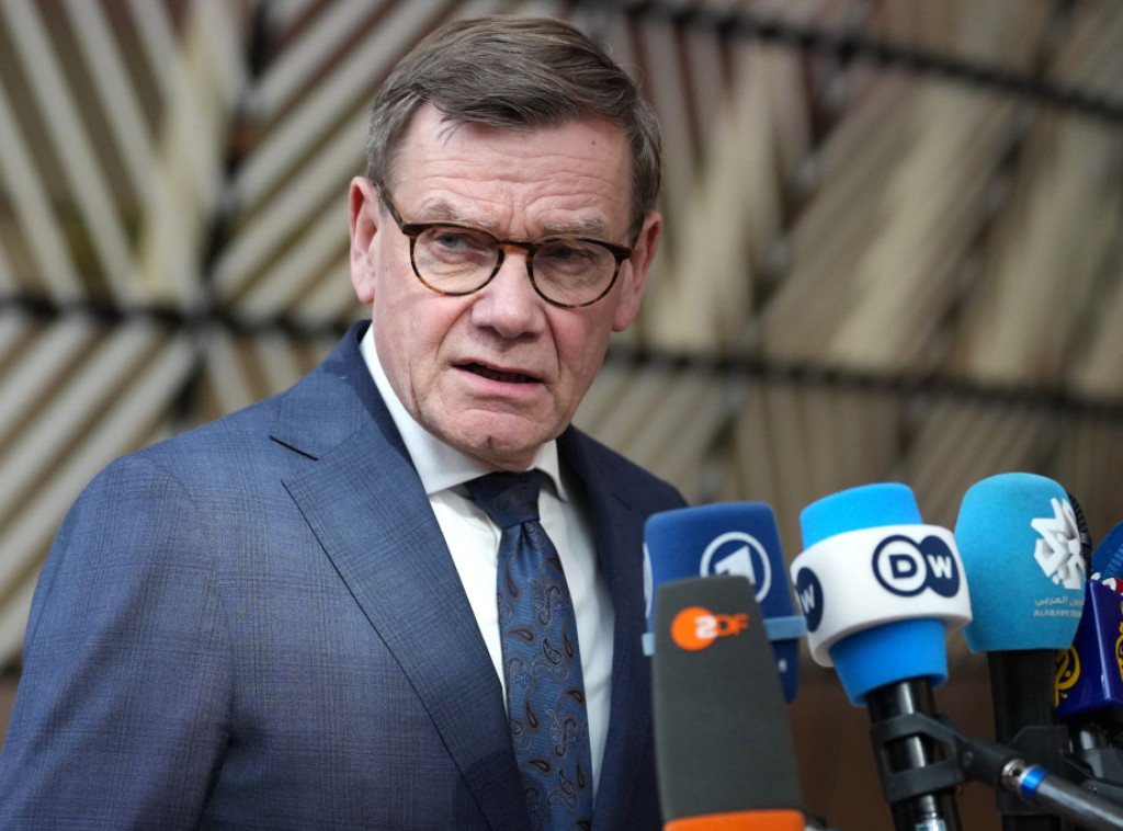 Vadeful: Nije realno očekivati kontrolisanu promenu režima u Iranu