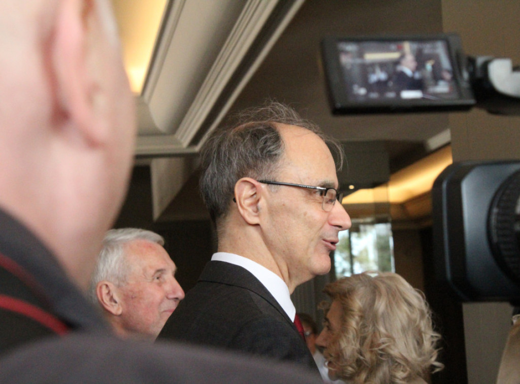 Macut: Srbija ima vredan sistem zdravstvene zaštite, u toku njegovo unapređenje