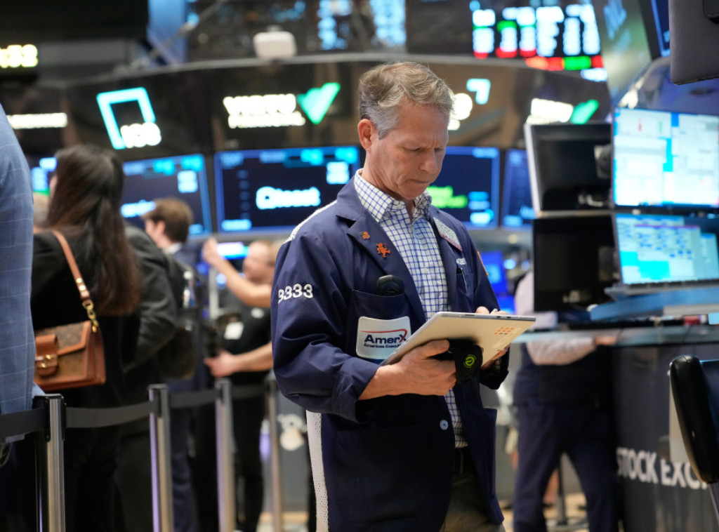 Evropski berzanski indeksi rastu, nafta Brent 102 dolara po barelu, Federacija odlučuje o kamatama