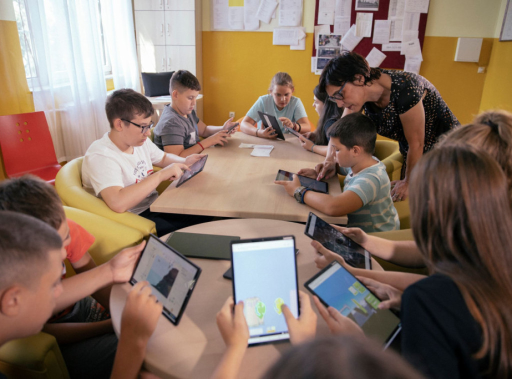 Nagrađeni najuspešniji učenički radovi u oblasti digitalne bezbednosti