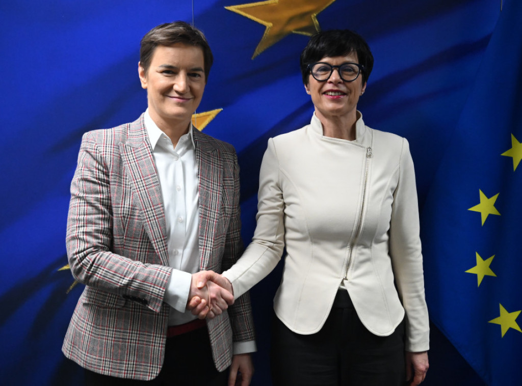 Ana Brnabić: Tražim da mi objasne šta je problem sa slobodom medija u Srbiji