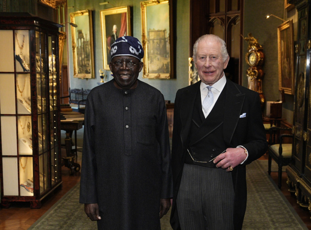 Britanski kralj Čarls III ugostio predsednika Nigerije Bolu Ahmeda Tinubuu