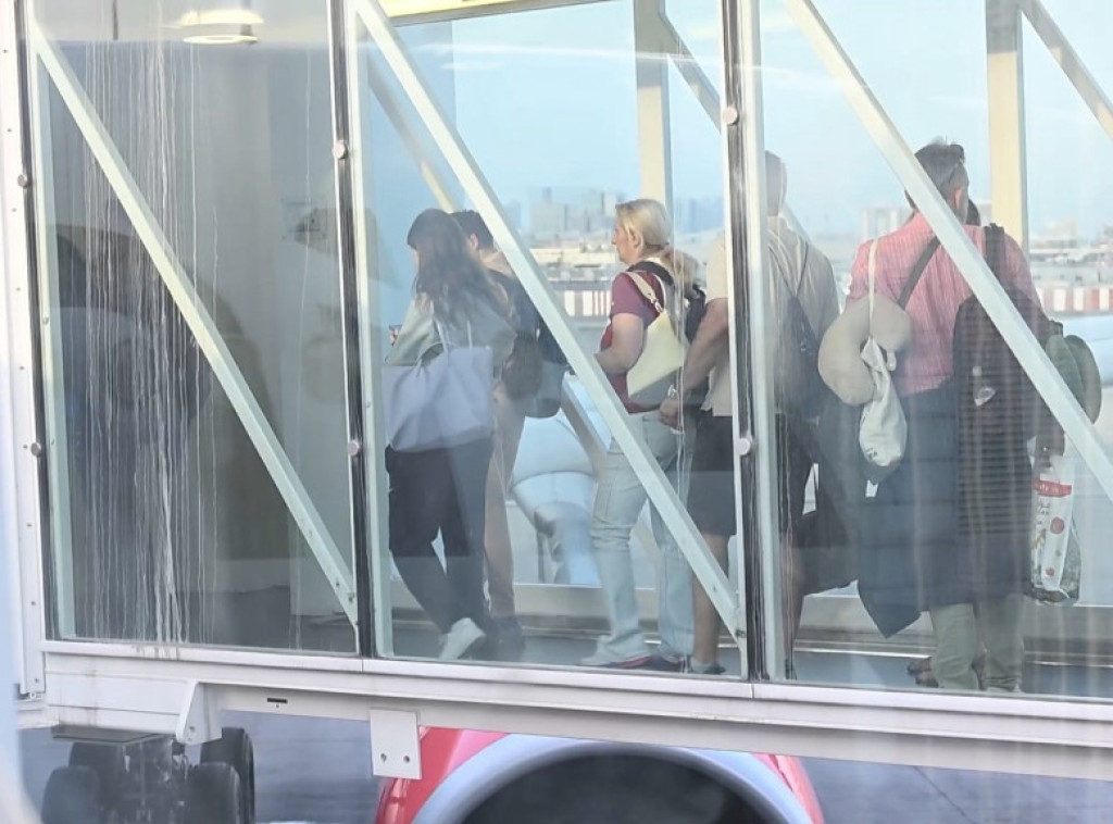 Ministarstvo spoljnih poslova: Nastavljena evakuacija građana Srbije iz Rijada, biće evakuisano oko 250 građana