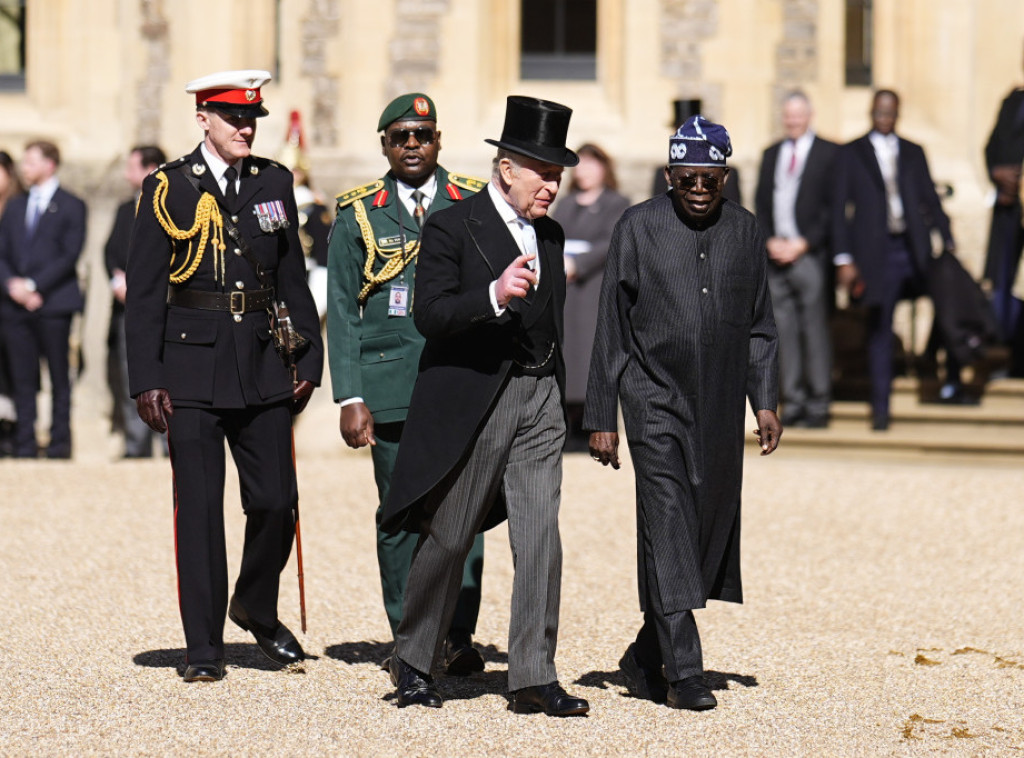 Britanski kralj Čarls III ugostio predsednika Nigerije Bolu Ahmeda Tinubuu