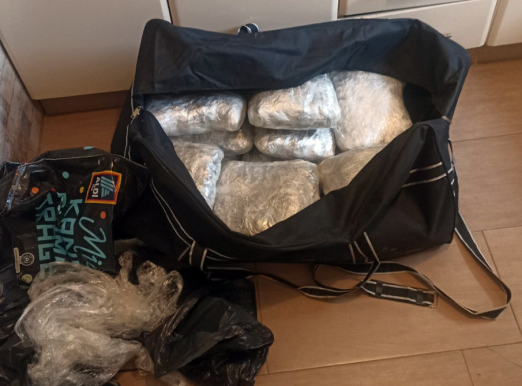 MUP: Dva muškarca iz Priboja uhapšena zbog 77 kg marihuane i 1,2 kg heroina