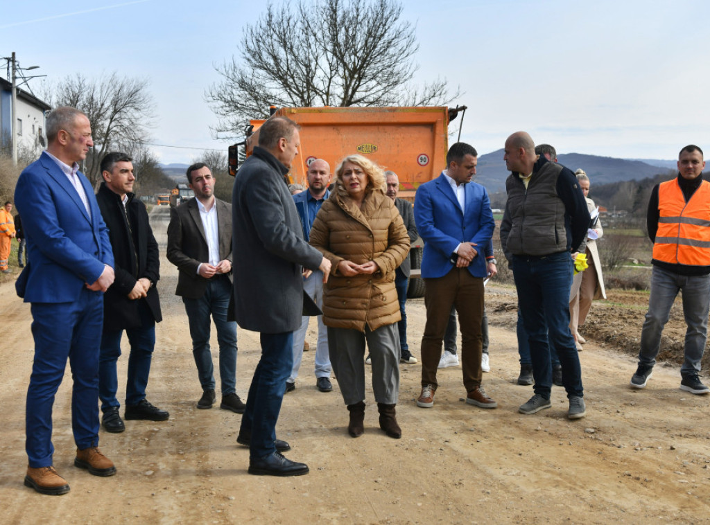 Ministarka Sofronijević u Knjaževcu: Država novim putevima podstiče ravnomeran regionalni razvoj