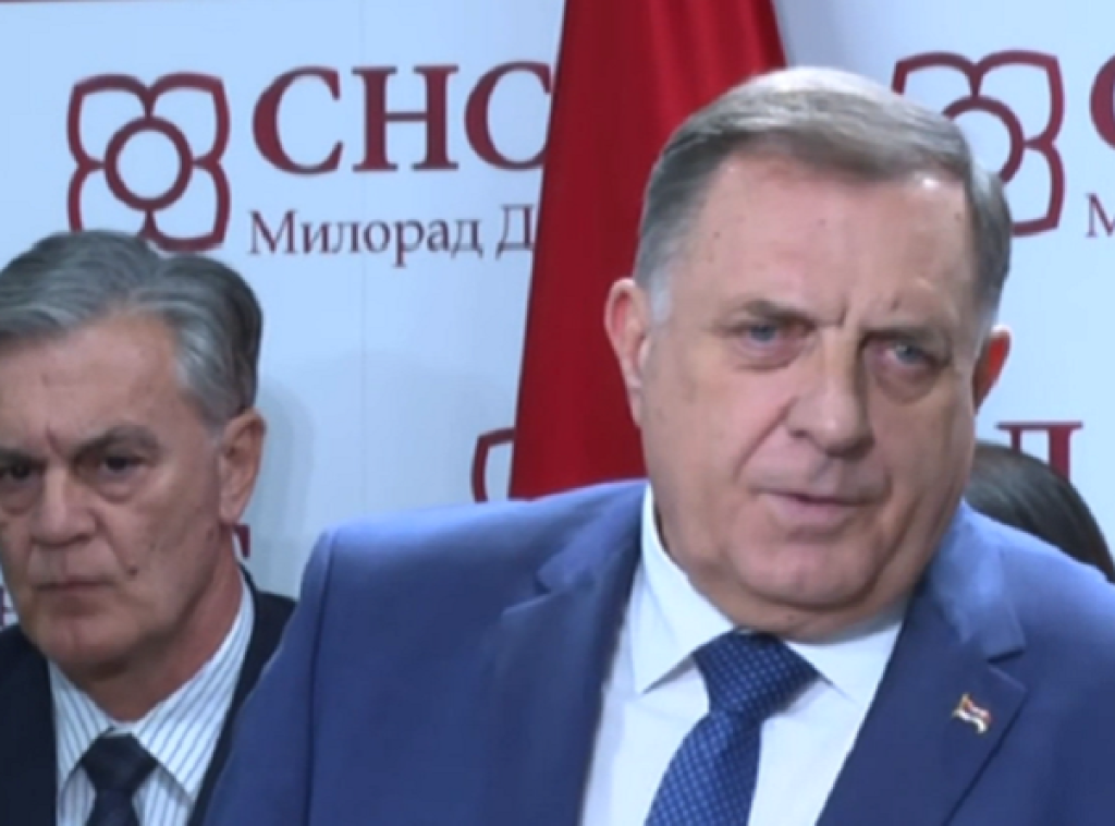 Dodik: BiH ima šansu samo ukoliko se vrati na izvorni Dejton