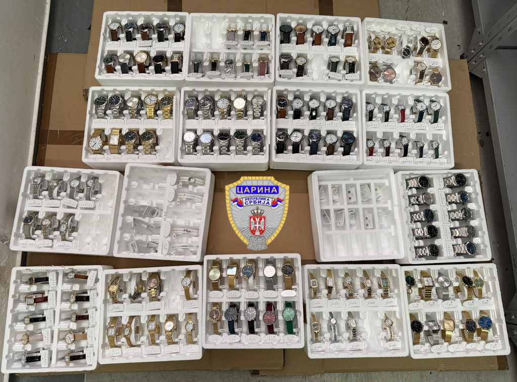 Na Horgošu sprečeno krijumčarenje skoro 150 satova