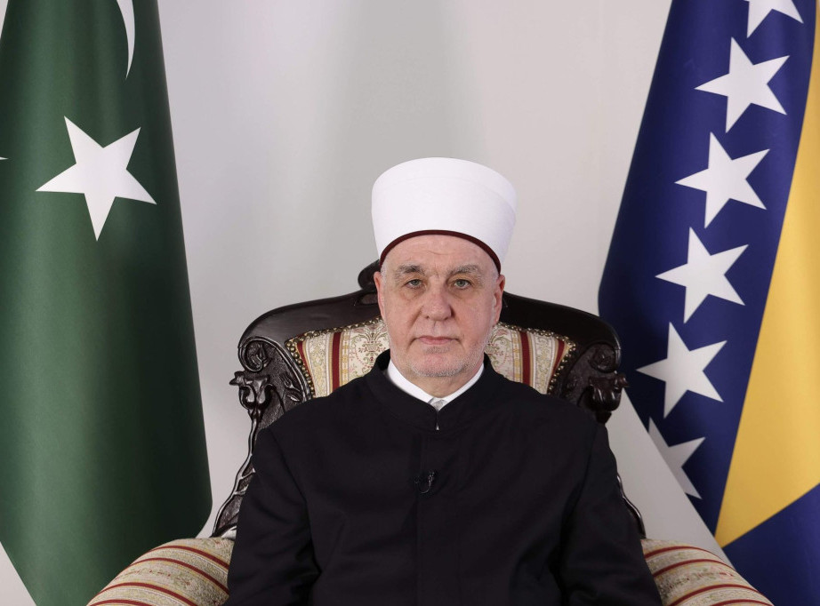 Husein Kavazović čestitao Bajram i poručio: Istinska snaga nije u sili nego u samokontroli