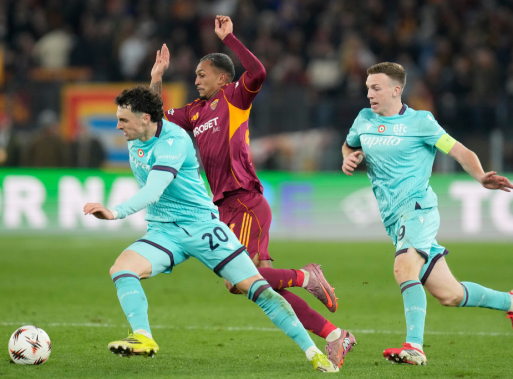 Fudbaleri Bolonje posle produžetaka savladali Romu za plasman u četvrtfinale Lige Evrope