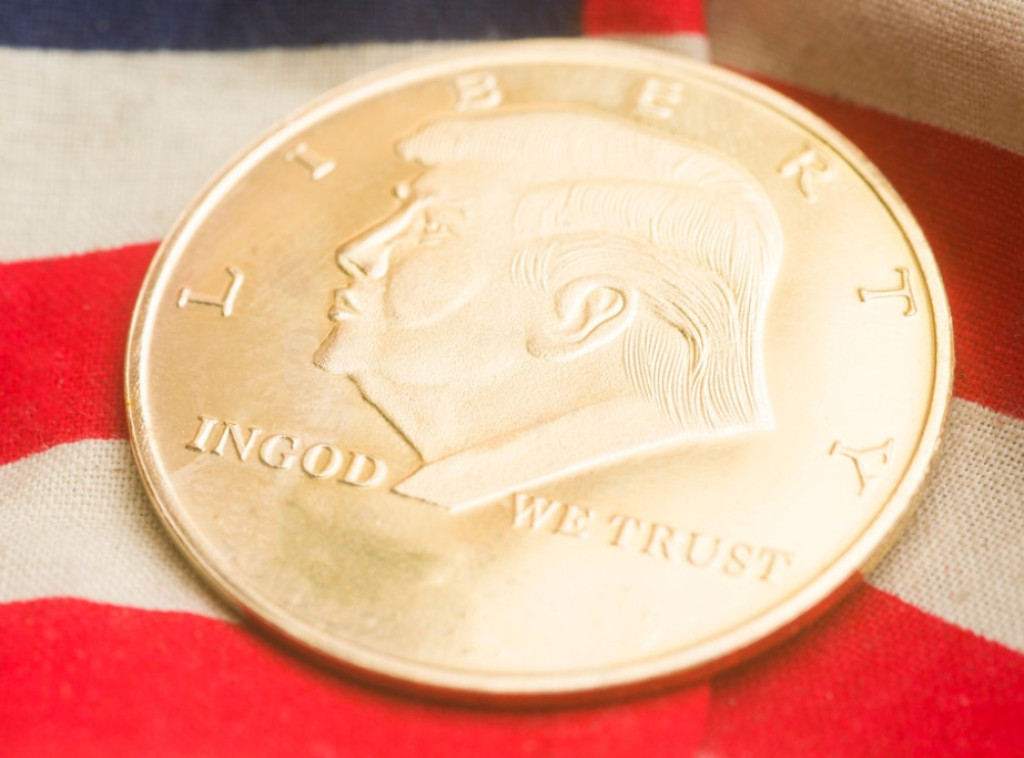 Odobren dizajn Trampovog komemorativnog zlatnika za proslavu 250. rođendana SAD