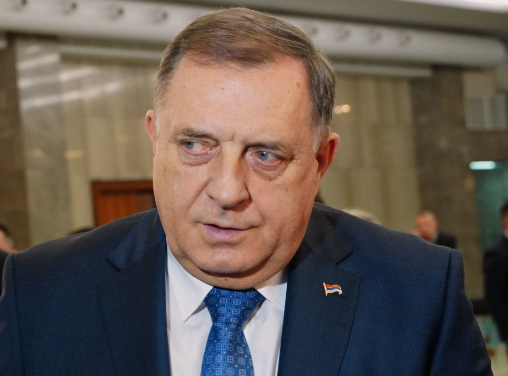 Dodik čestitao rođendan Lavrovu