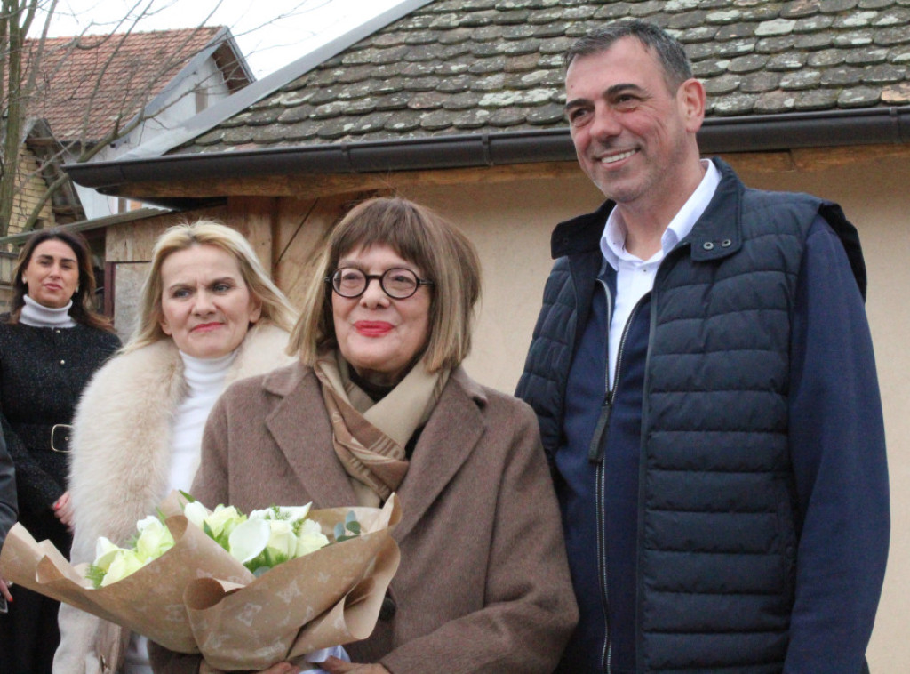 Maja Gojković: Pokrajinska vlada će nastaviti da pomaže preduzetnicima u Kuli