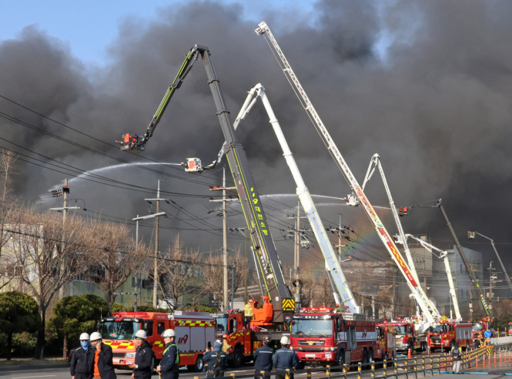 Južna Koreja: Deset poginulih, četiri nestale osobe u požaru u fabrici auto-delova