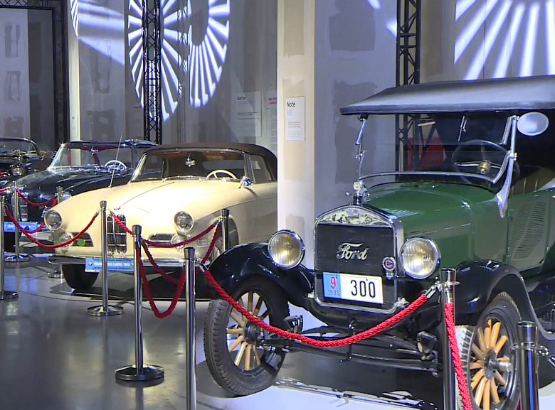 Posetiocima Beogradskog sajma dostupna postavka sa oko 15 oldtajmera do 24. marta