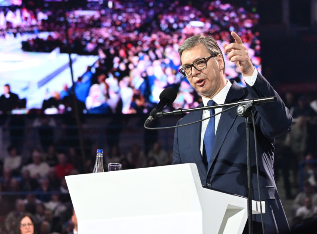 Vucic: SNS policy is Serbian interests - good relations with both East and West