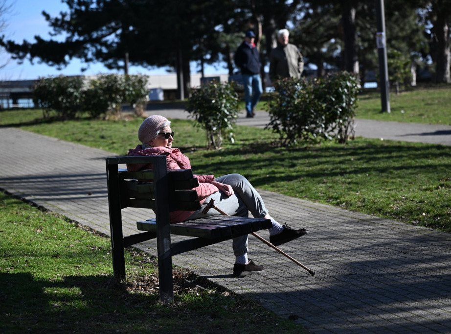 U Srbiji danas promenljivo oblačno sa sunčanim intervalima, najviša temperatura do 15 stepeni