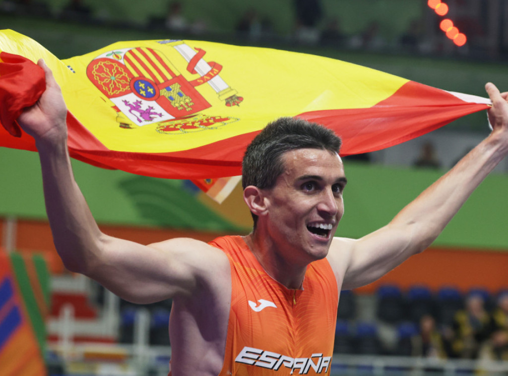 Španski atletičar Marijano Garsija osvojio zlato u trci na 1.500 metara na Svetskom prvenstvu u dvorani