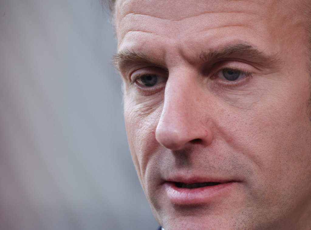 Makron pozvao na moratorijum na napade na energetsku i civilnu infrastrukturu