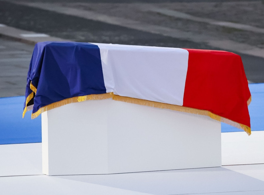 Bivši francuski premijer Lionel Žospen preminuo u 88. godini