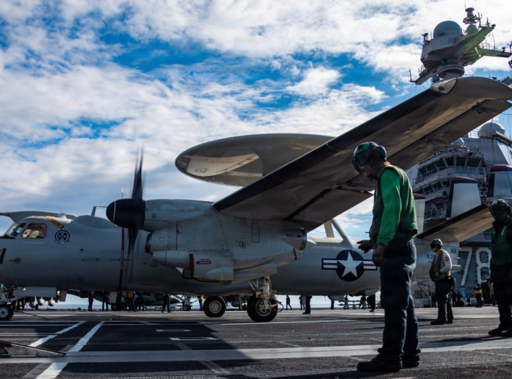 Najveći nosač aviona na svetu USS Džerald R. Ford vratio se u bazu na Kritu
