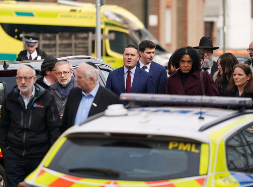 Britanski ministar zdravlja Ves Striting: Paljenje ambulantnih vozila jevrejske zajednice u Londonu je čin zla