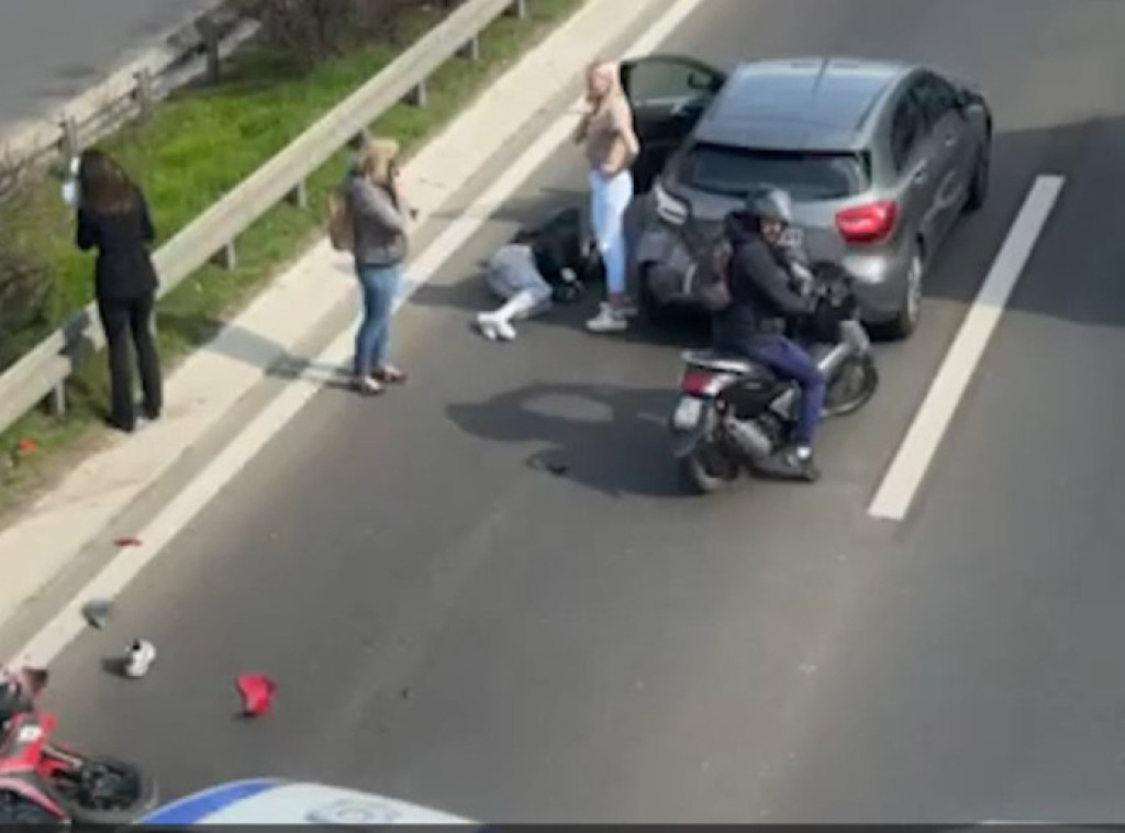 Kod Arene u sudaru motocikla i automobila povređena jedna osoba
