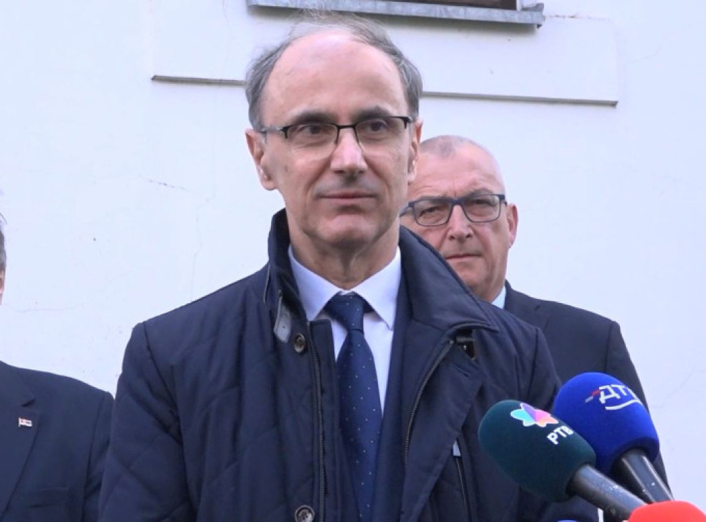 Macut u Smederevu razgovarao sa ambasadorima o regionalnim i međunarodnim pitanjima