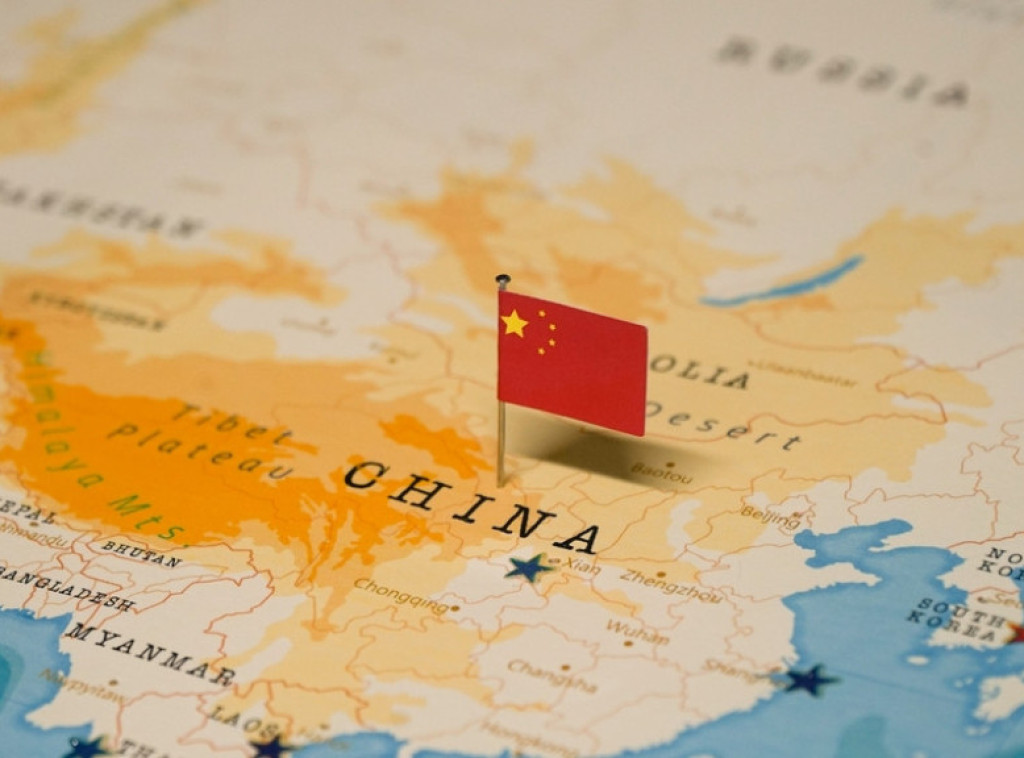 Kina snizila cene benzina prvi put od početka rata