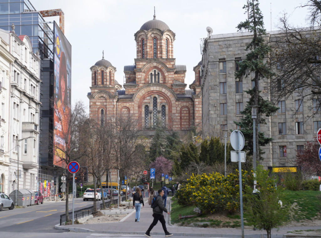 U Srbiji danas smena oblaka i sunca, ponegde sa slabom kišom