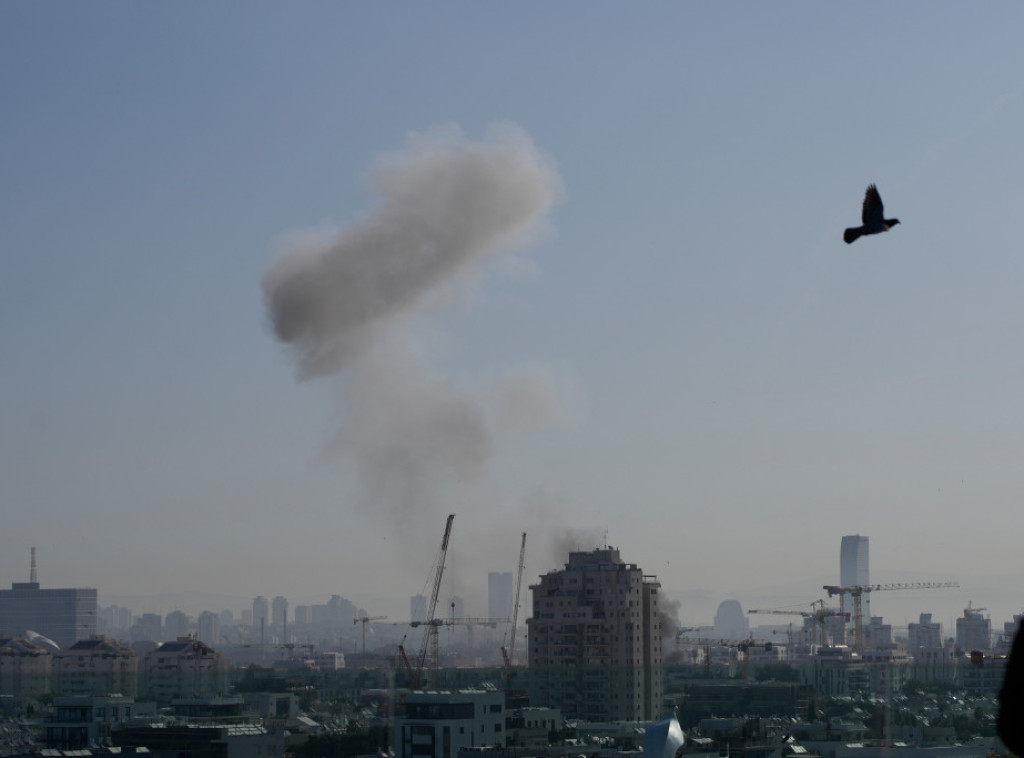 IRGC: Pokrenut novi talas raketnih udara, mete Tel Aviv, Negev, Ramat Gan i Beršeba