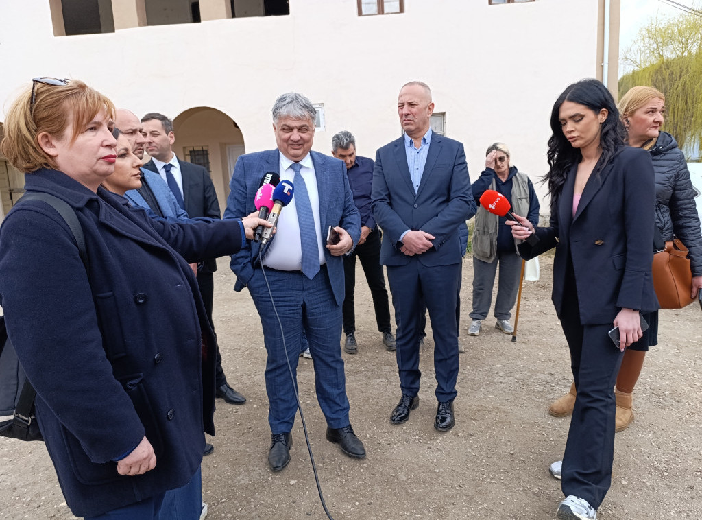 Vladimir Lučić: Cilj je da se sva mesta u Srbiji pokriju kvalitetnom mobilnom mrežom i internetom