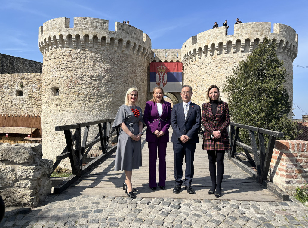 Li Ming, Paunović i Macura: Novi suvenir Etno mreže je simbol koji povezuje Srbiju i Kinu