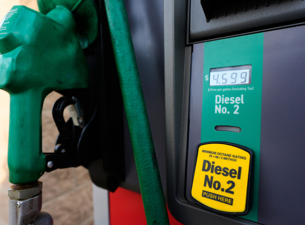 Evropska komisija: Odluka Slovačke o cenama dizela predstavlja diskriminaciju i krši pravo EU